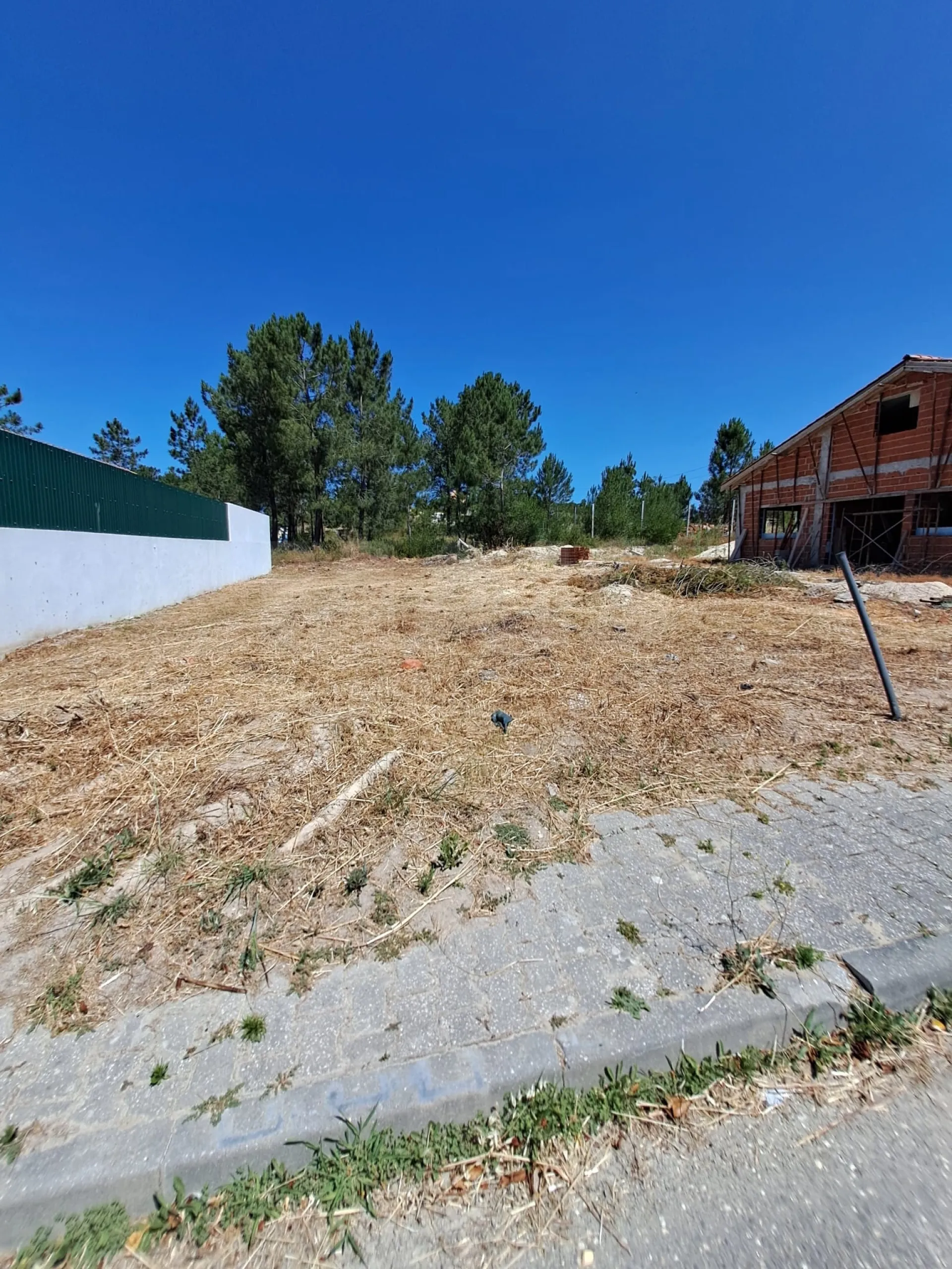Land for sale in Cartaxo, Portugal — €65,000