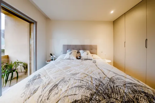Apartamento T2 com terraço em condomínio privado perto da praia – Honeysands Residences, Areia Branca