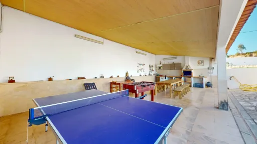 🏡 Moradia com Piscina e Espaço Exterior de Lazer em Alcanede — em funcionamento como AL