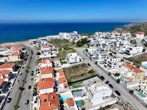 Lote Urbano | Praia da Areia Branca | 294 m²