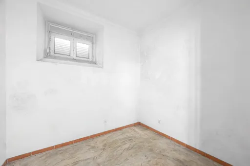 Moradia T6 Remodelada com Vista para a Serra de Montejunto