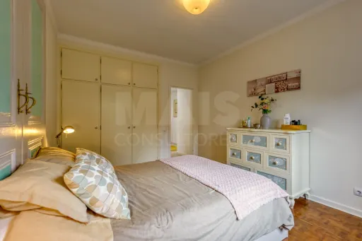 Moradia T3 Remodelada, Pronta a Habitar, com Ginásio, Anexo e Jardim