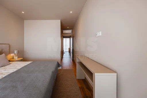 Moradia Geminada T3 Duplex – TownHouse