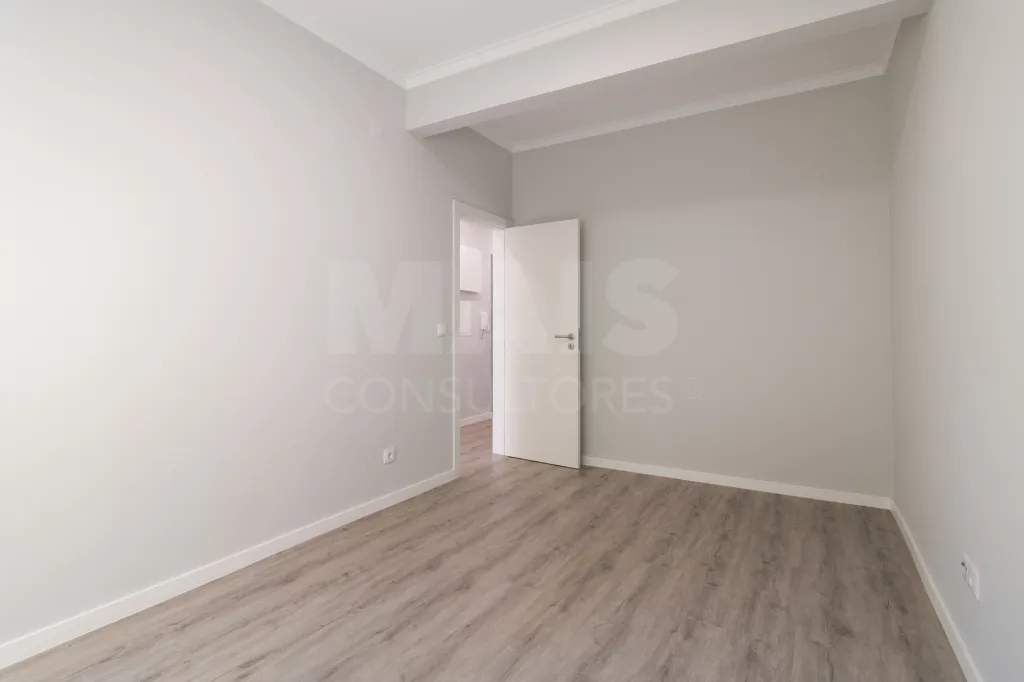 T1 Totalmente Remodelado na Quinta da Lomba – Barreiro