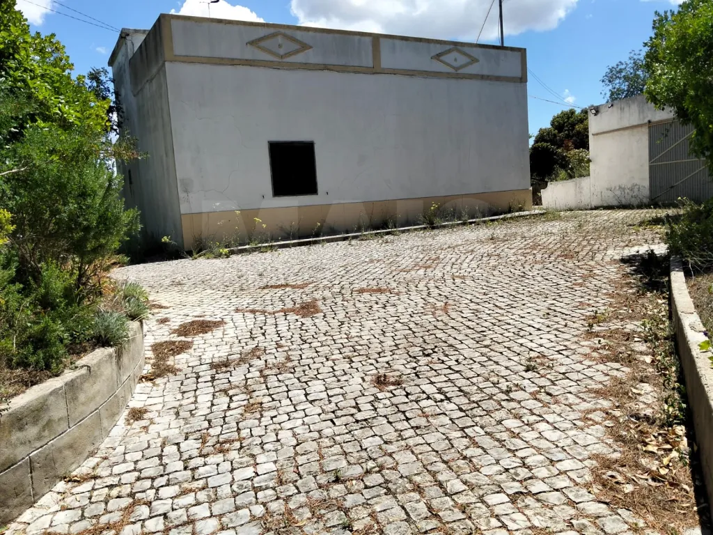 Casa Algarvia para remodelar