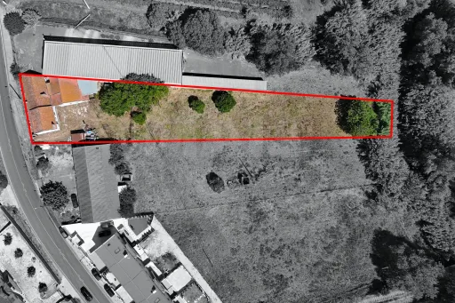Unique Opportunity in Carregado - Land/Quintinha - Mixed with 4 Houses
