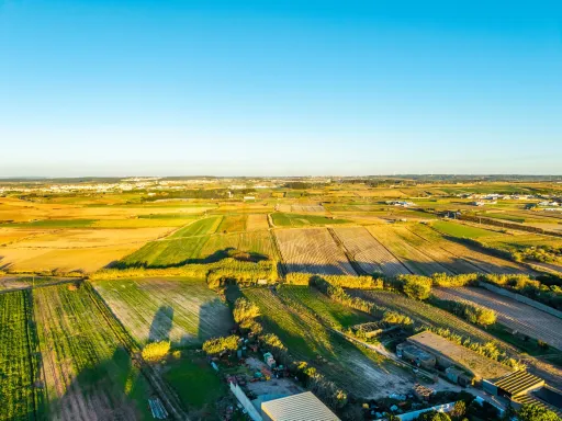 4 bedroom villa with pool 1.800m from Consolação beach