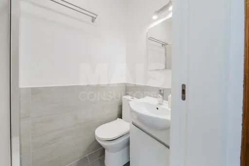 Investment property in downtown Peniche