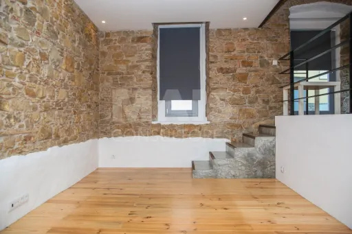 Moradia T1 Totalmente Remodelada| Cachoeiras