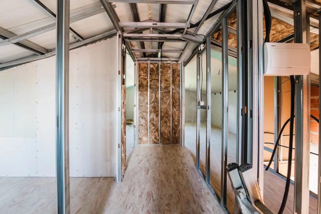 Moradia para remodelar em terreno com 1.809m2