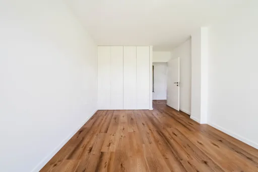 Moradia Contemporânea de Luxo com Vista Barragem, Piscina e 3.000m² Urbanos | Peniche