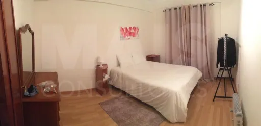 T2 remodelado Tapada Mercês