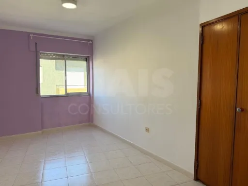 3-Bedroom Apartment | Balcony | Downtown Bombarral