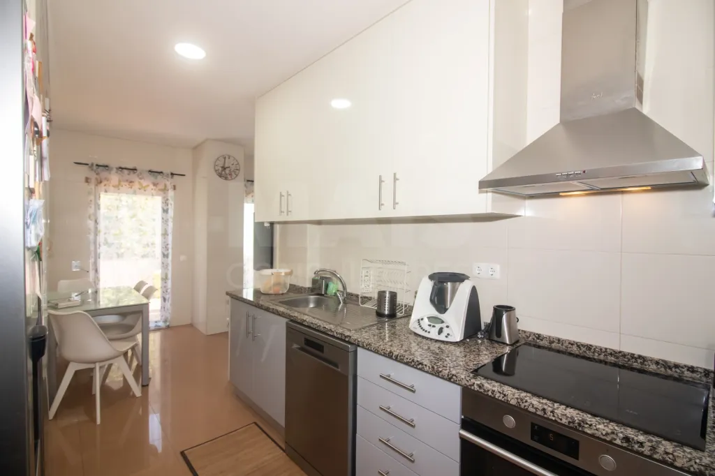 Apartamento T3 com Terraço