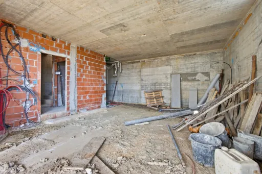 Moradia T4 com piscina em lote de 759m2 em Amoreira Óbidos