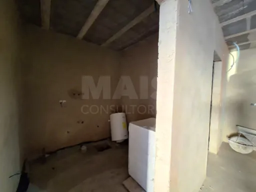 Moradia T1 + Sótão em Peral- Cadaval