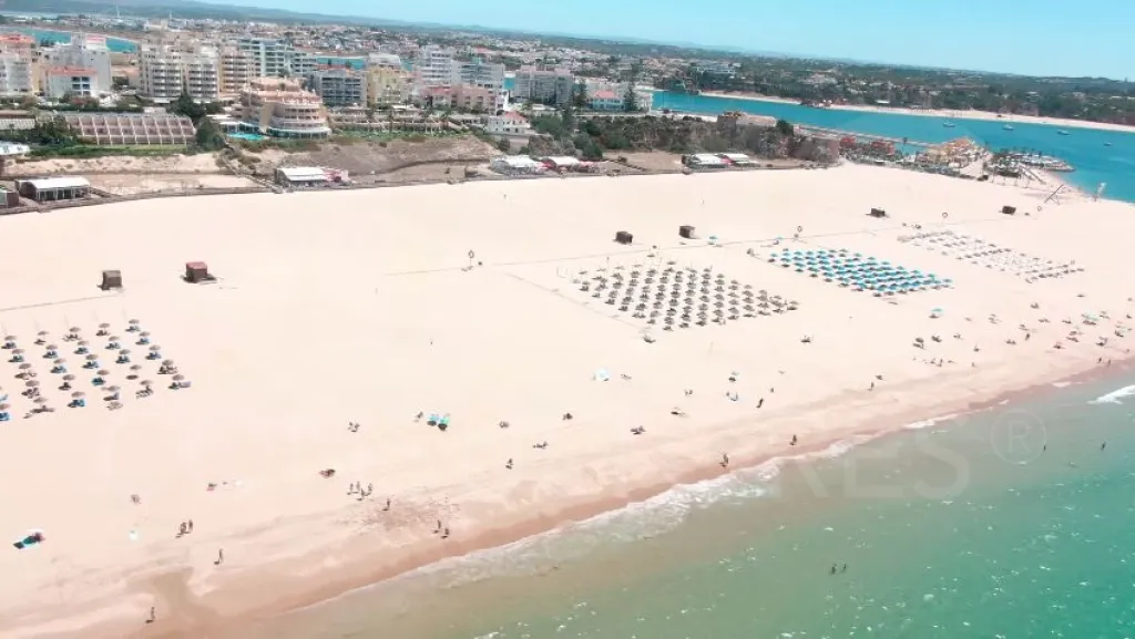 Apartamento T2 com Estacionamento | Próximo da Praia da Rocha – Encosta da Marina  - Portimão
