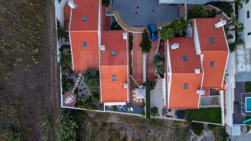 T3 em Ferrel | Vista aberta, exposição nascente/sul/poente, terraço e garagem