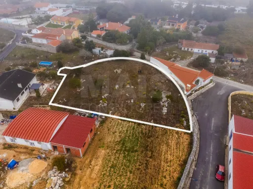 Urban land with 1890m2, House construction up to 300m2