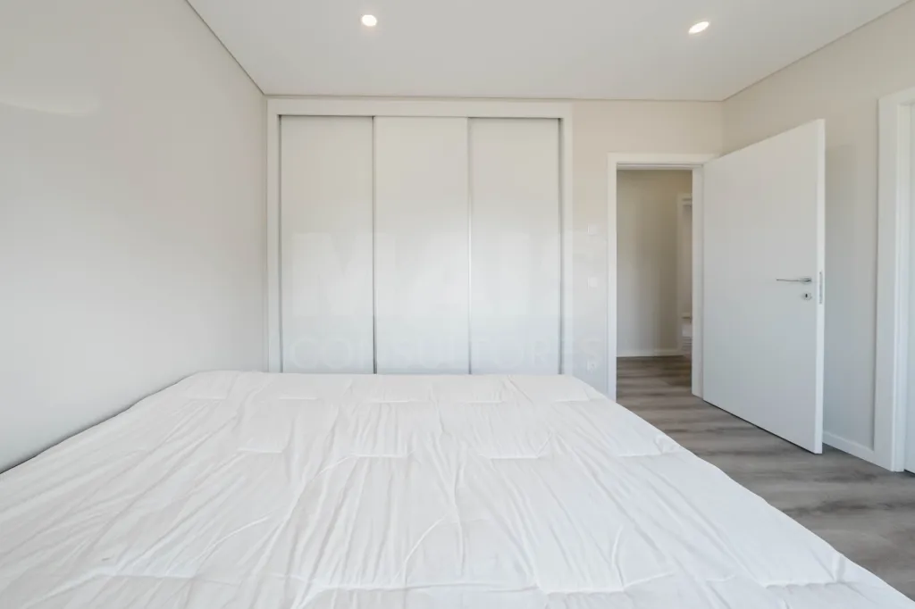 Moradia T3 Moderna, Térrea com Espaço Exterior | Olho Marinho, Óbidos