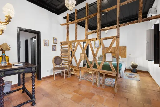 Antigo Convento com 26 quartos em Óbidos