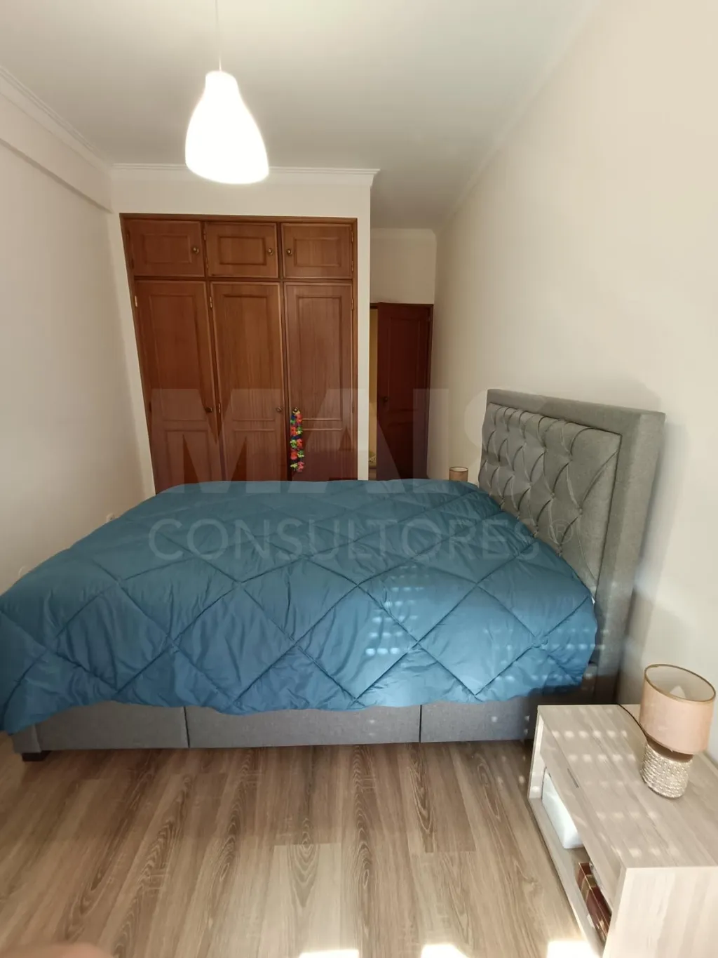 Apartamento T2 remodelado na Póvoa de Santa Iria