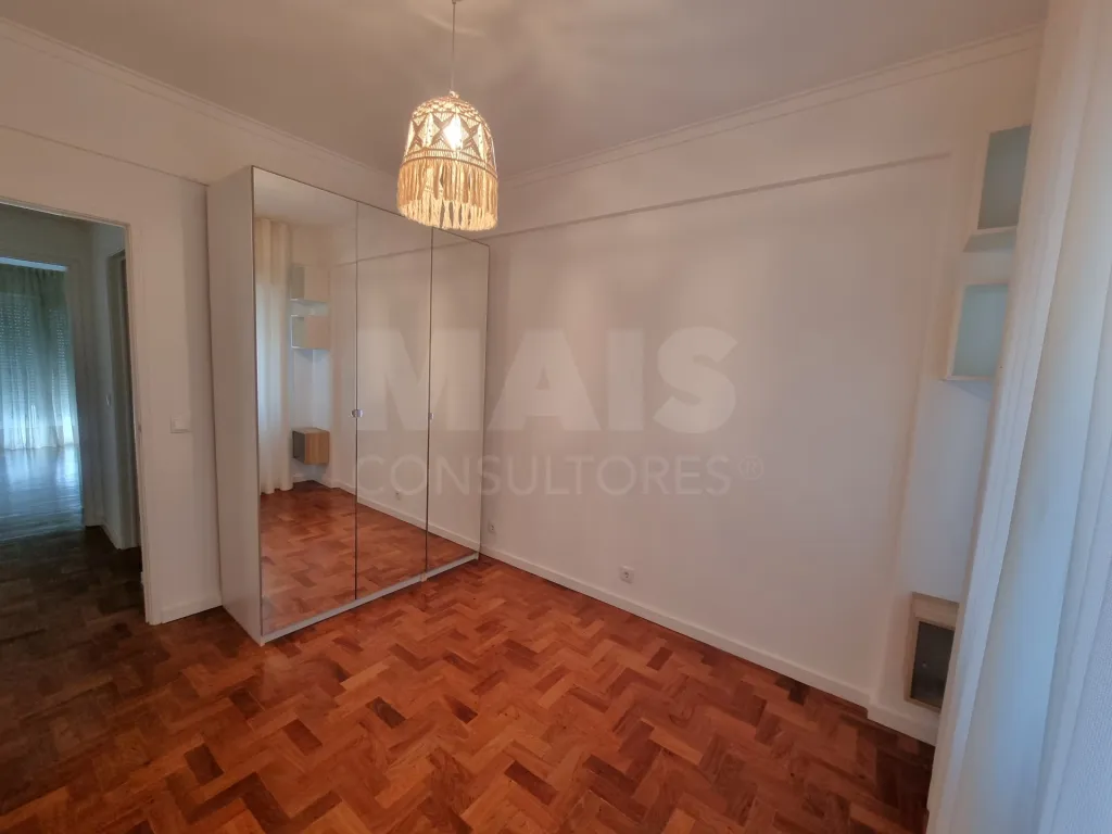 Excelente T2 - Benfica