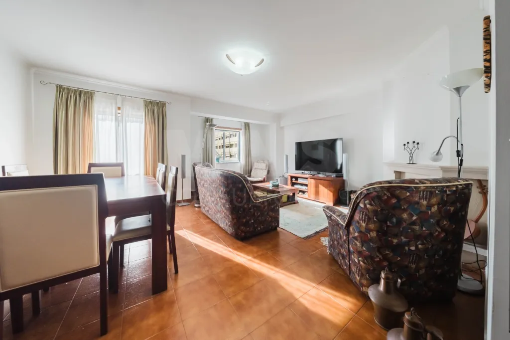 Apartamento T4 no centro das Caldas da Rainha