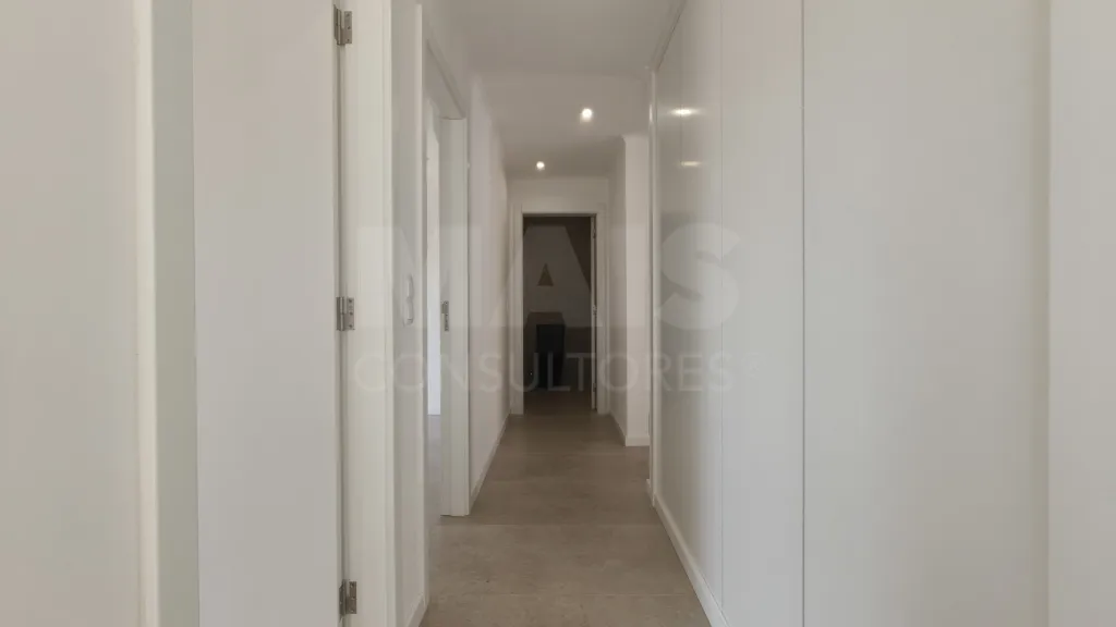 Single-Story 2-Bedroom + 1 House with Pool, Outbuilding, and 3,476 m² Lot | Comfort, Privacy, and Quality of Life