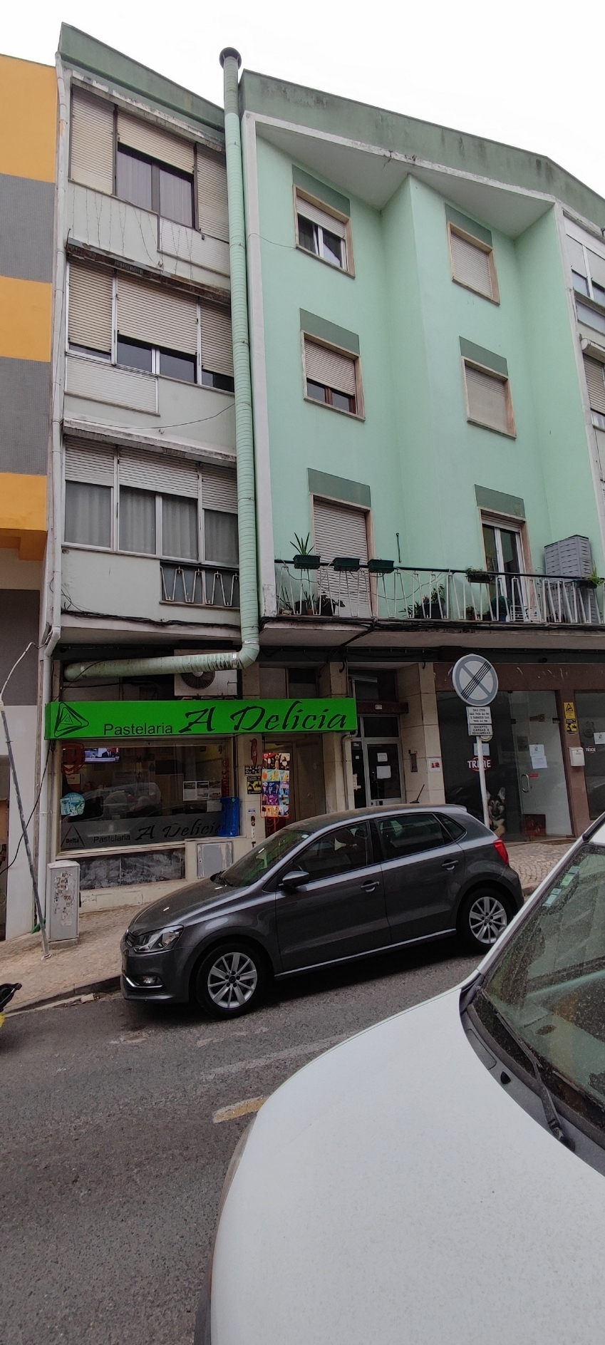 Café Pastelaria Central em Sacavém