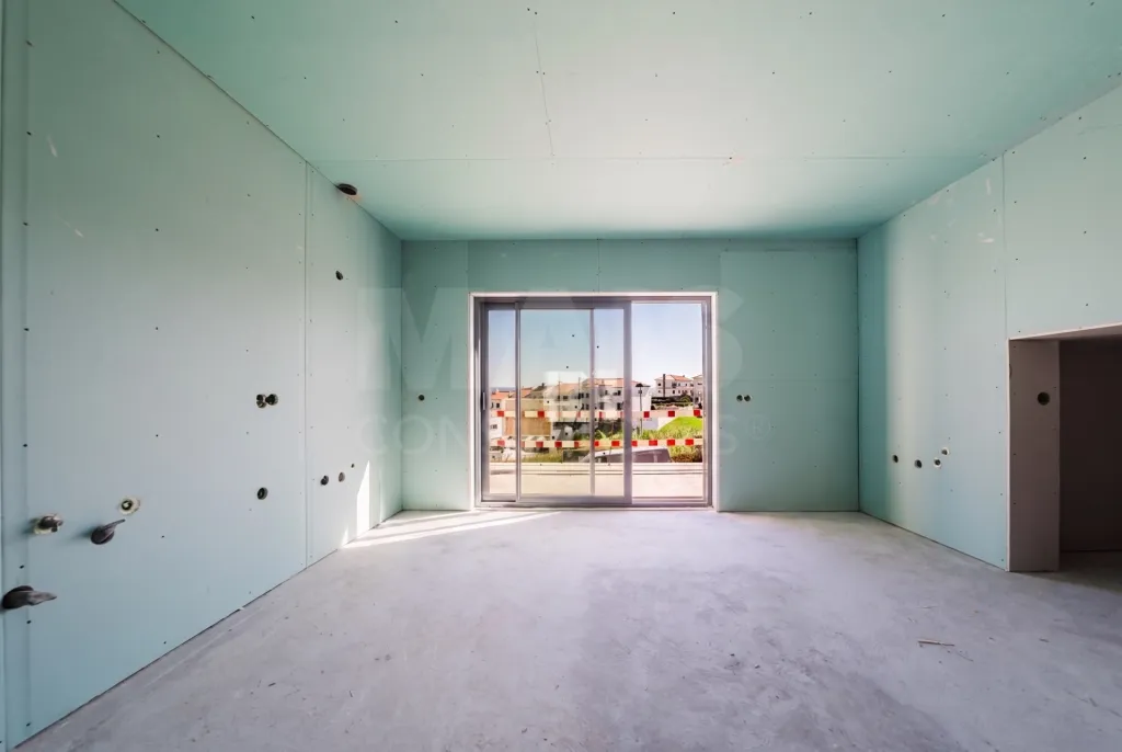 Moradia T3 em Construção com Vista Mar – Areia Branca, Lourinhã