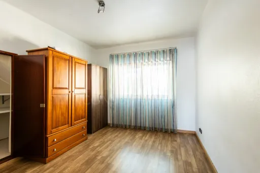 Moradia T3 pronta a habitar com pátio e espaço exterior
