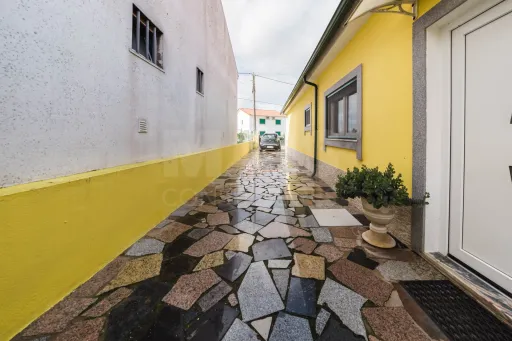 🏡 Detached House T3 + Annex T1 in Casais de Mestre Mendo - 10 min from Baleal