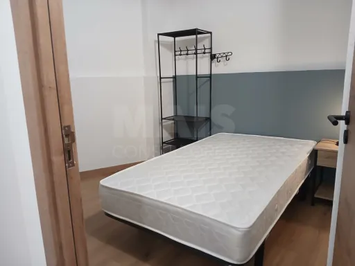 Moradia T8 em Santiago do Cacém – Ideal para Empresas