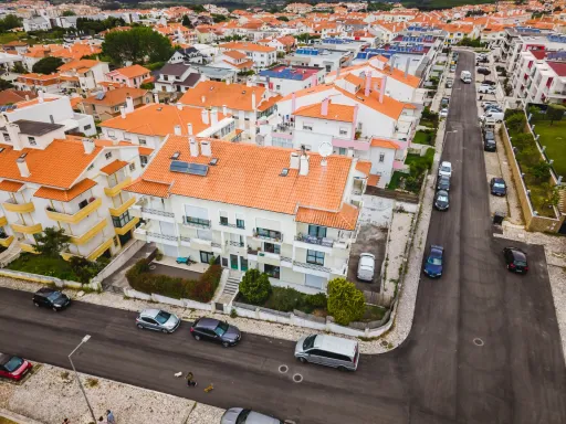 Apartamento T3 na Encosta do Sol — Espaço, Conforto e Excelente Exposição Solar