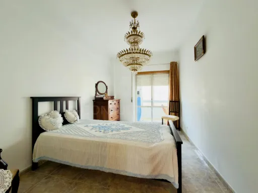 Apartamento T2 mobilado no Forte da Casa