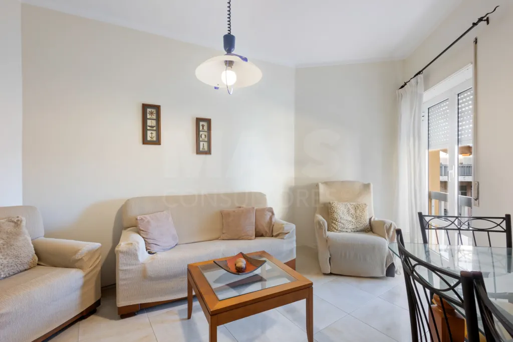 2 bedroom apartment in the center of Peniche