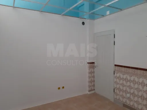 Loja em Samora Correia