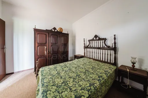 Moradia com 1.040 m² de Terreno no Seixal, Lourinhã