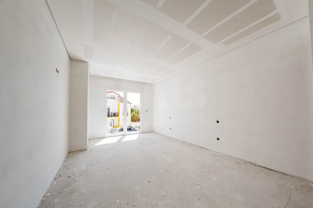 Moradia T4 Nova com Garagem e Classe Energética A+