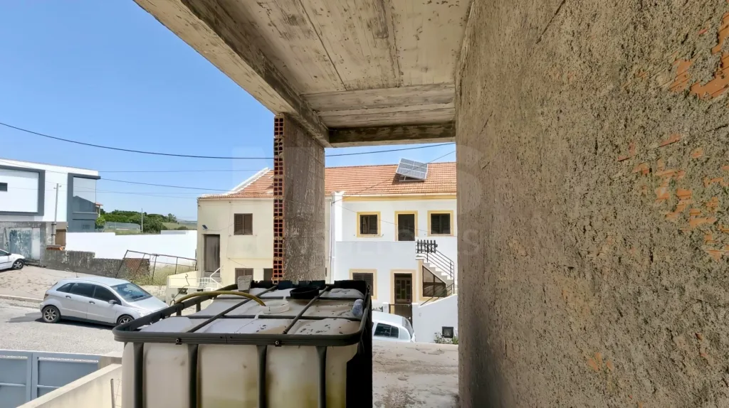 Moradia T4 c/ Suite, Jardim, Piscina & Parqueamento!
