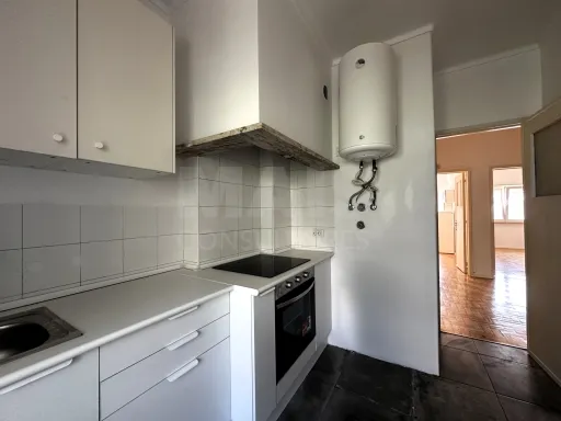 Apartamento T2 no Lumiar | Ameixoeira a 800m da estação do metro da Ameixoeira