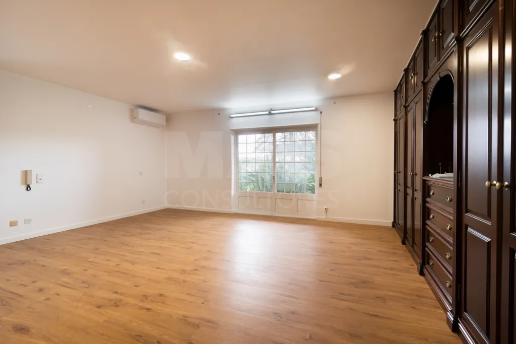 Moradia T5 Pombal Meirinhas Leiria