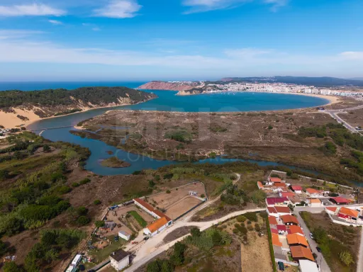 Moradia T3 (3 Suítes) com piscina - Salir do Porto
