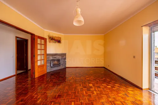 Apartamento T3 + 1 -  Próximo ao SkatePark - Caldas da Rainha