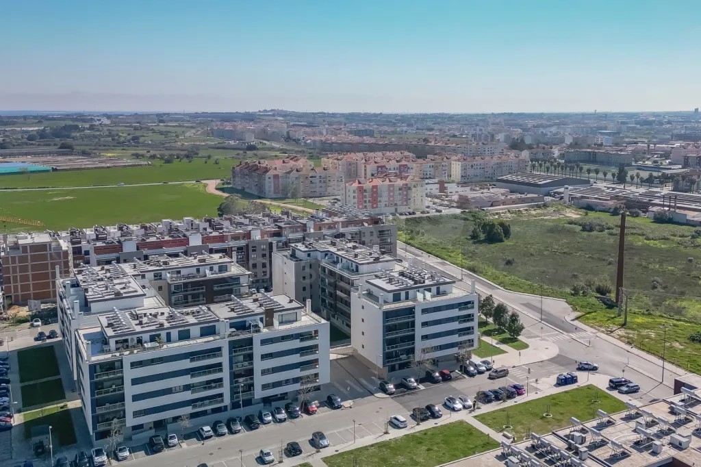 O seu novo capítulo no Montijo, onde a amplitude se encontra com o design