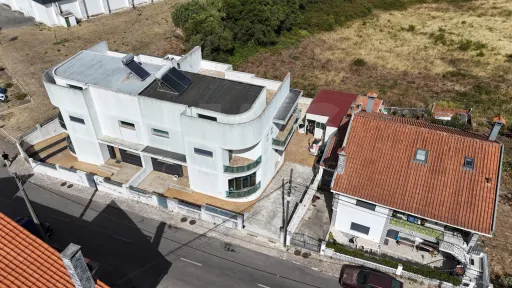 Moradia T4 no Bairro do Trigache Norte