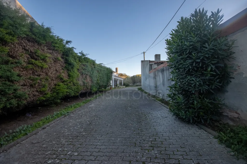 Moradia Térrea T7 em Atouguia da Baleia- Peniche