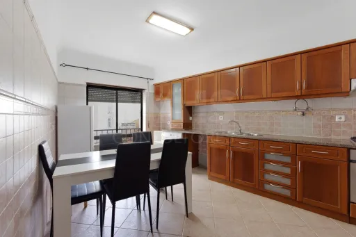 Apartamento T2 no Centro de Peniche