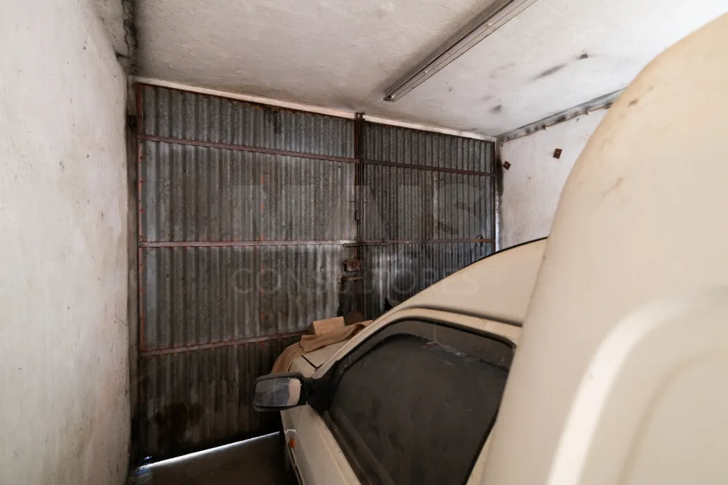 Prédio em propriedade total, localizado numa zona central da Lourinhã,